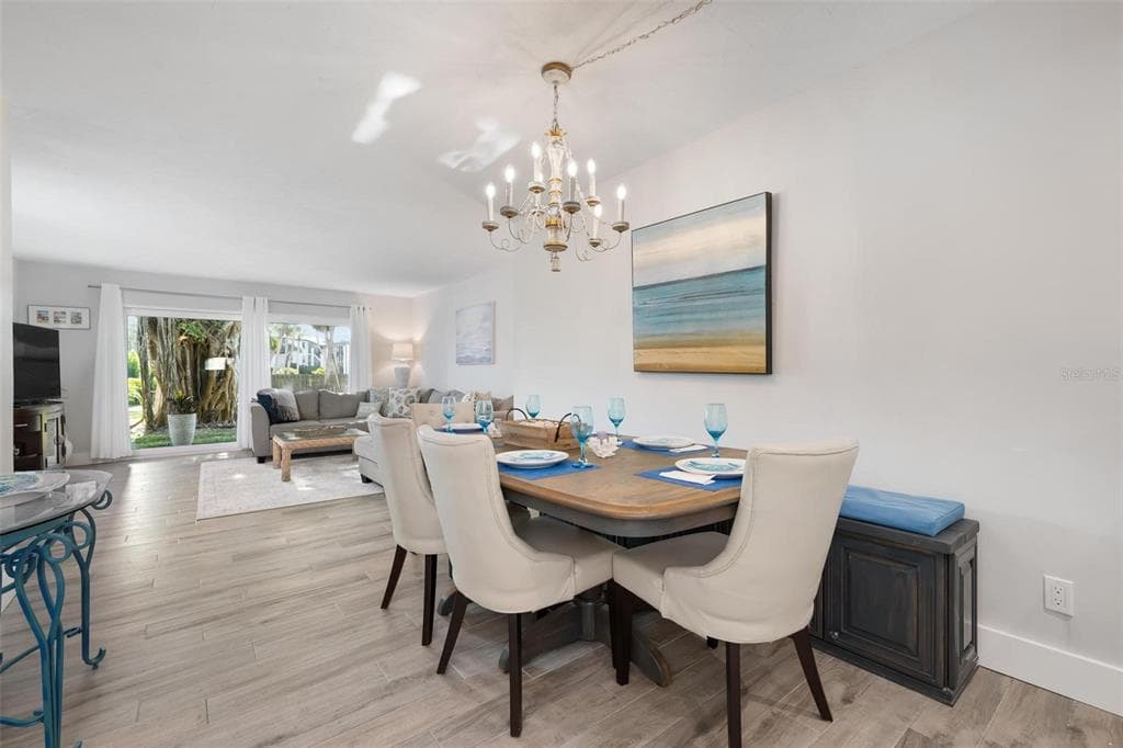 5260 GULF OF MEXICO DRIVE 403 photo 6