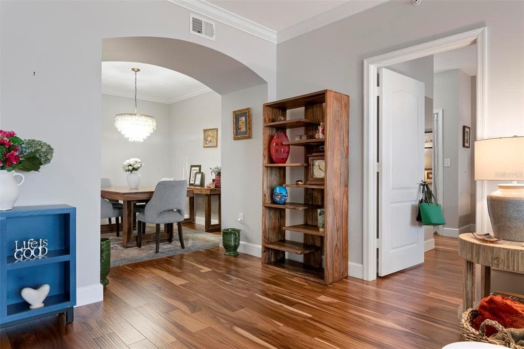 808 3RD AVENUE W 402 photo 11