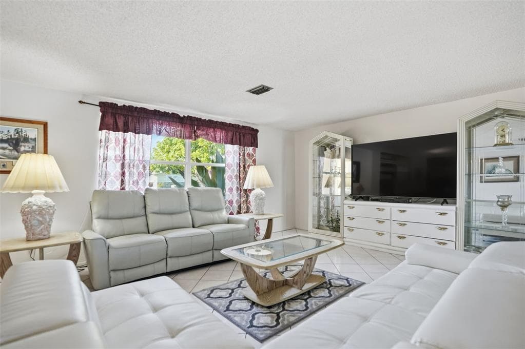 13630 GARRIS DRIVE photo 6