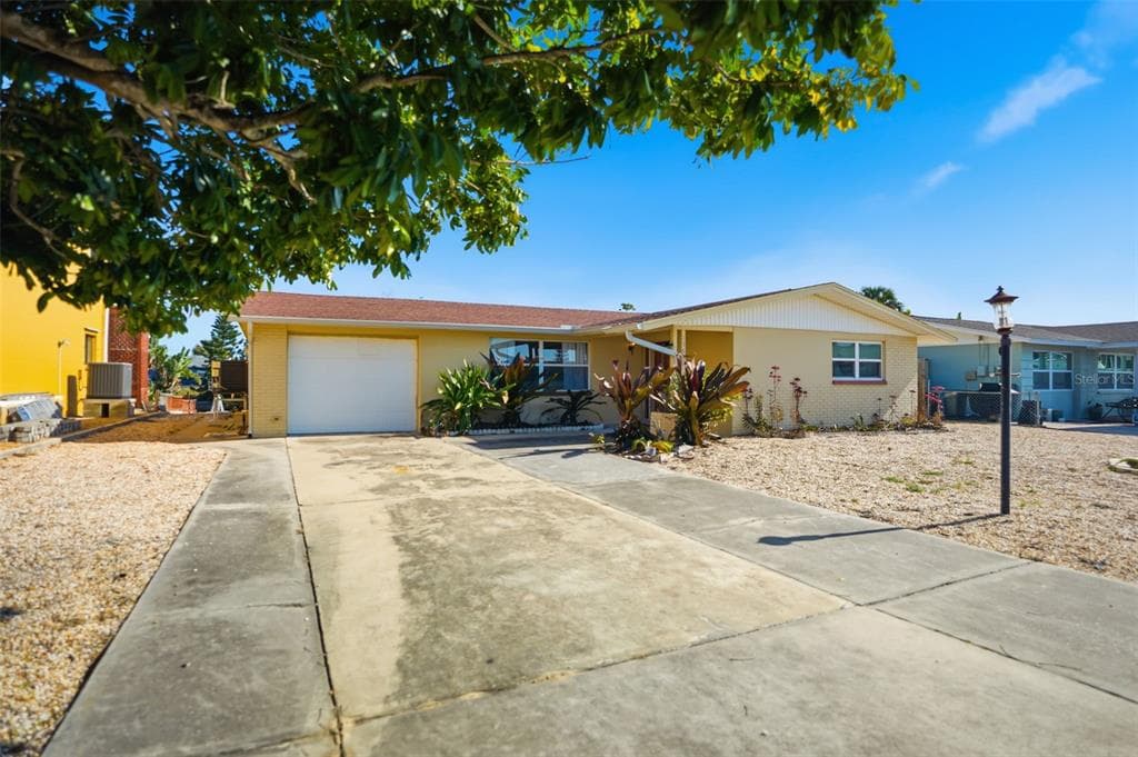 13630 GARRIS DRIVE 1