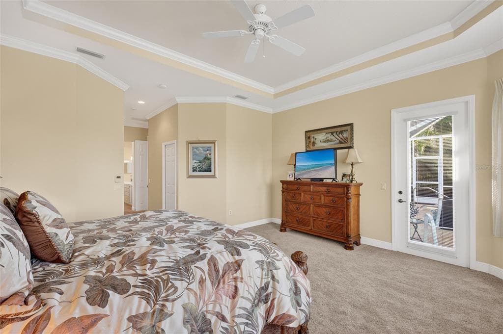 8517 17TH DRIVE NW photo 18