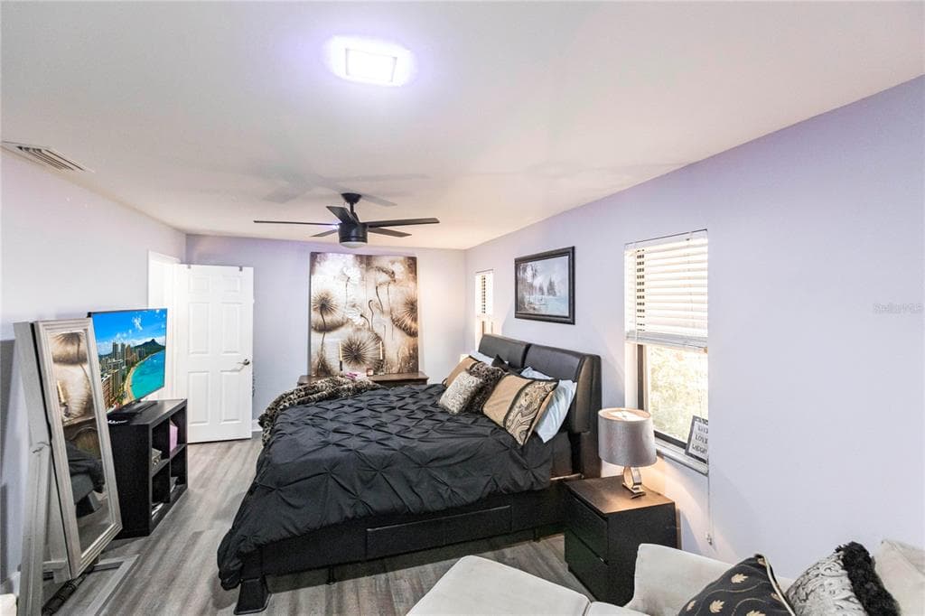 901 DON JUAN COURT photo 17