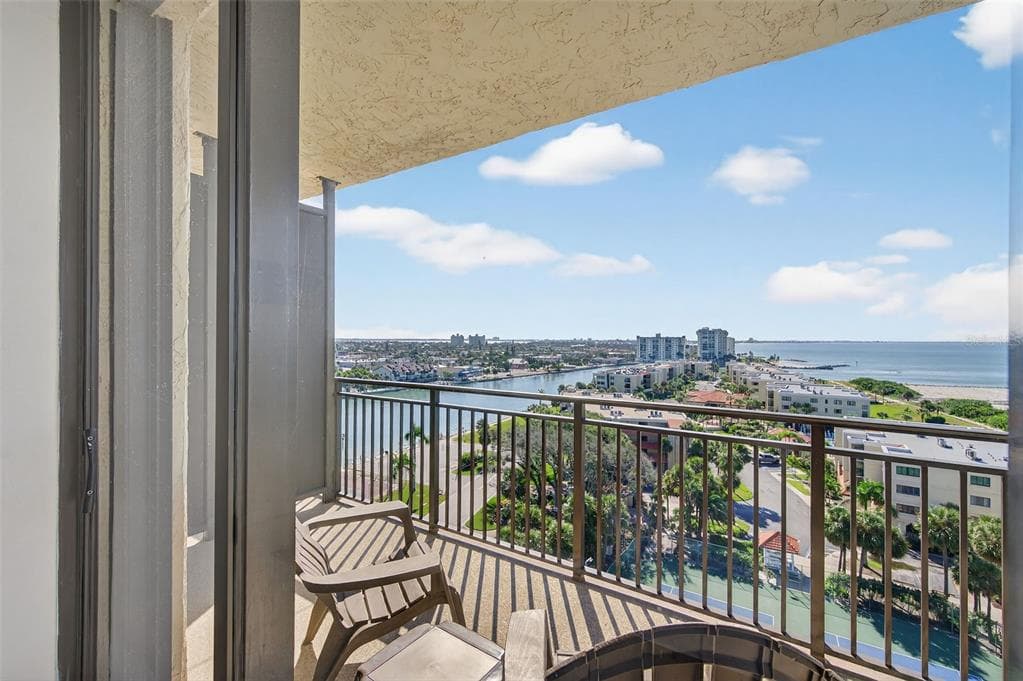 7600 BAYSHORE DRIVE 902 photo 25