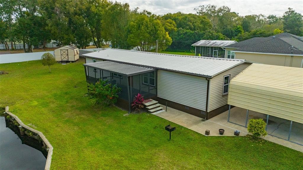 15615 WILLOWDALE ROAD photo 7