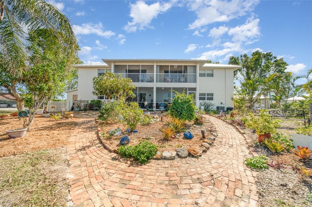 2700 MAGDALINA DRIVE 2B photo 22