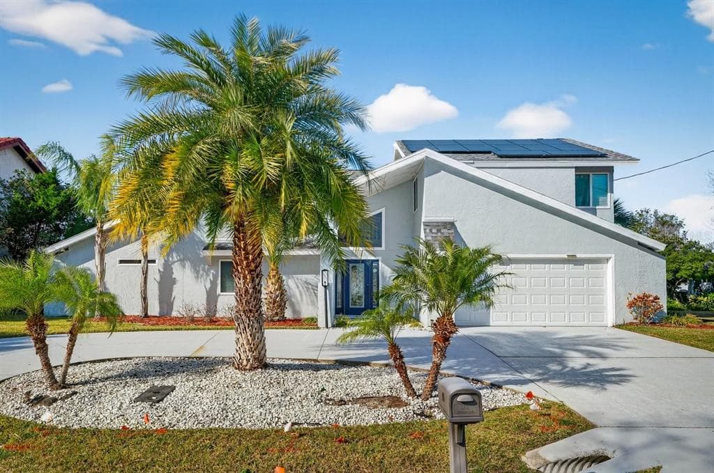 10 FLEMING COURT 1