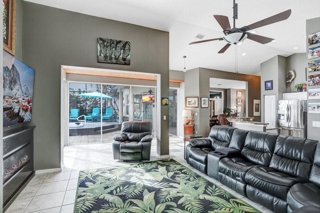 1161 MARINA DRIVE photo 17