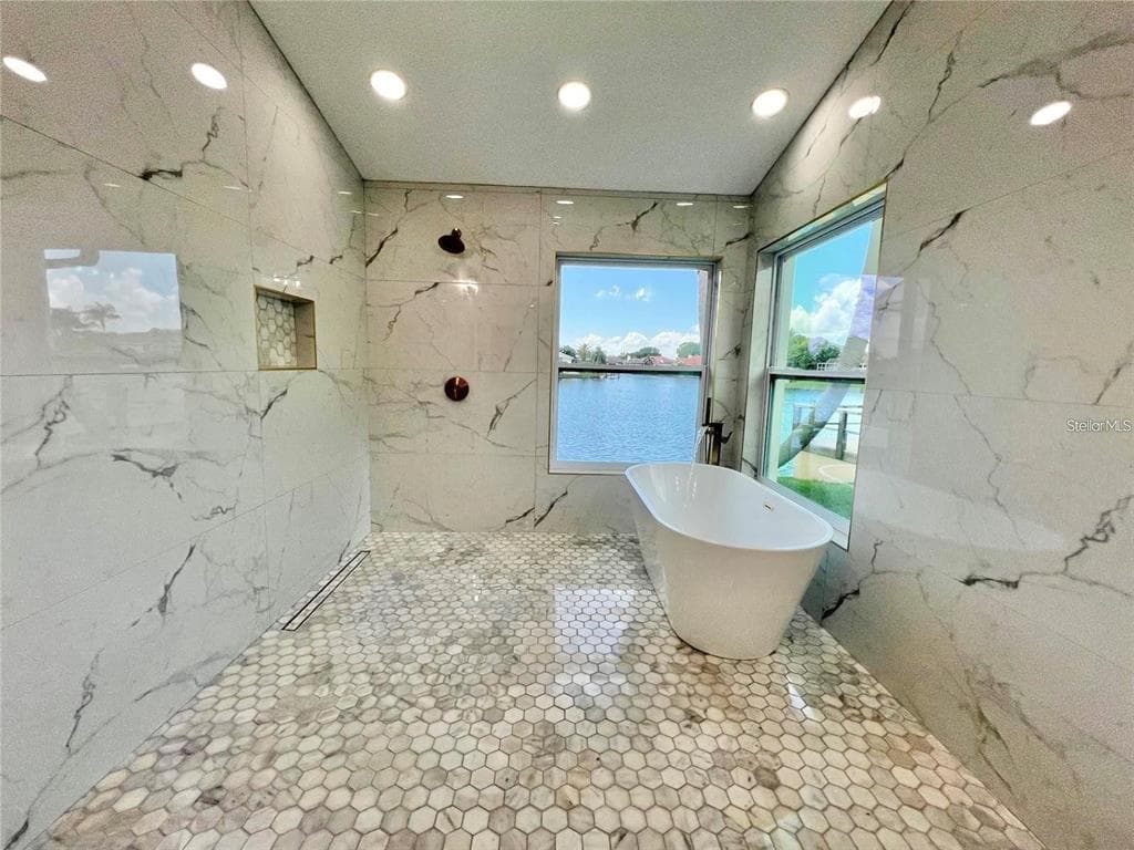 4804 LONGWATER WAY photo 8