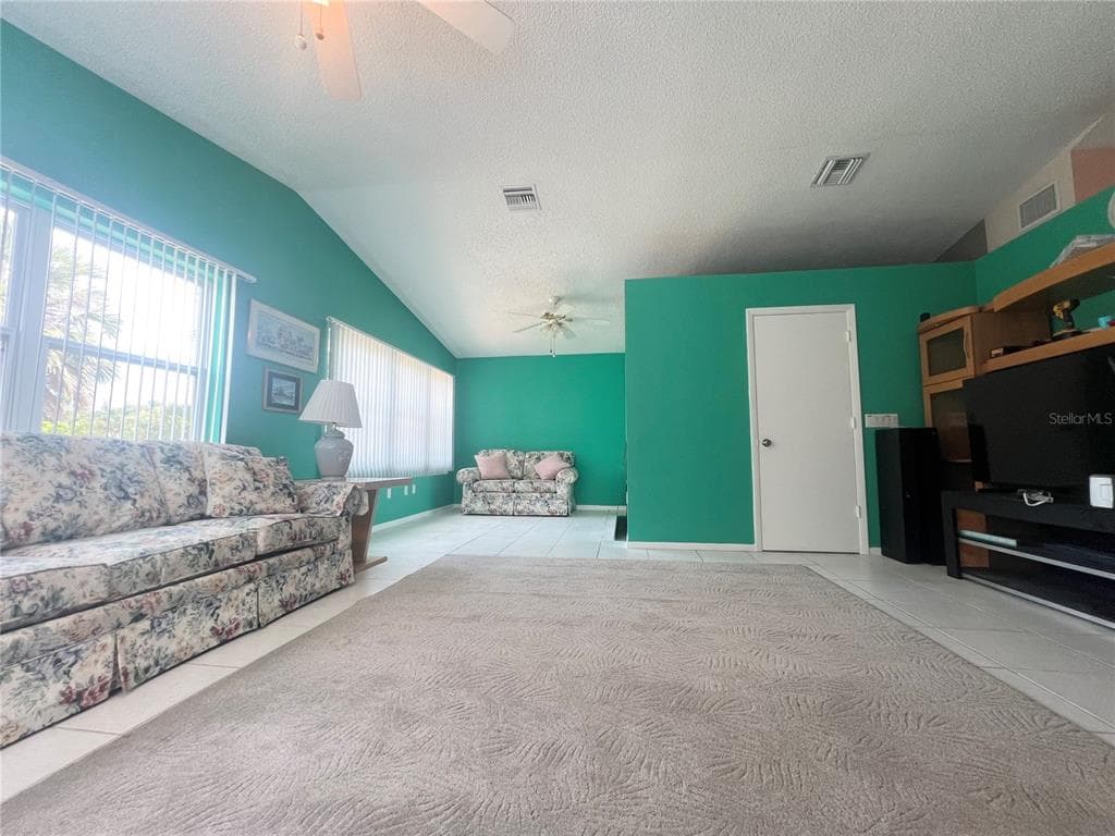 2132 ABSCOTT STREET photo 14