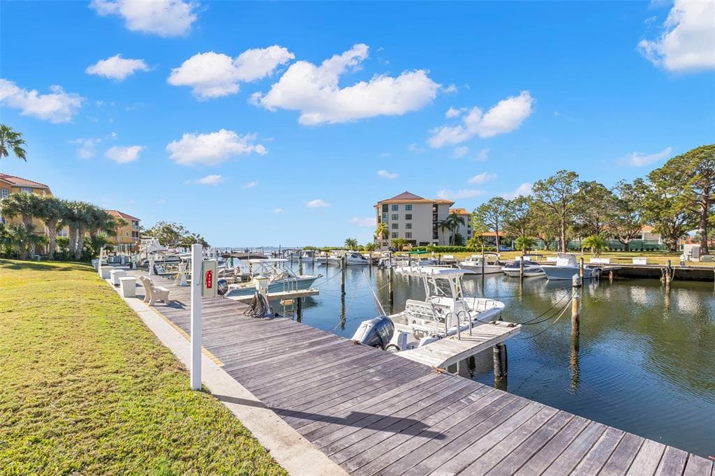 1802 MARINER DRIVE #21 3