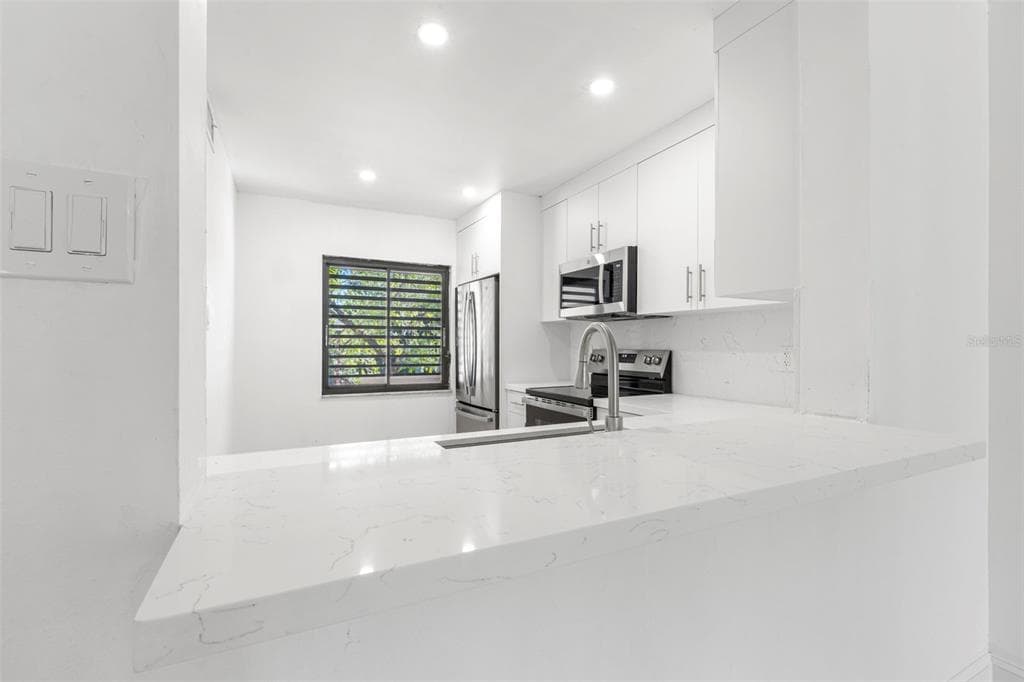 1802 MARINER DRIVE 21 photo 11