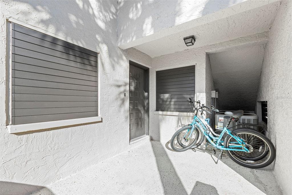1802 MARINER DRIVE #21 4