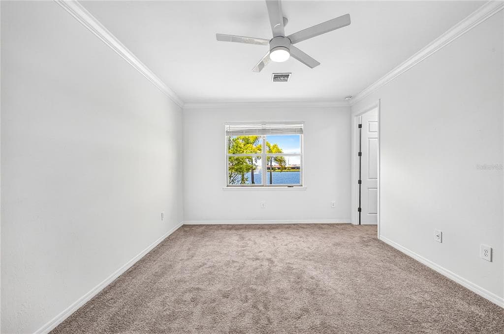 209 VINADIO BOULEVARD photo 10