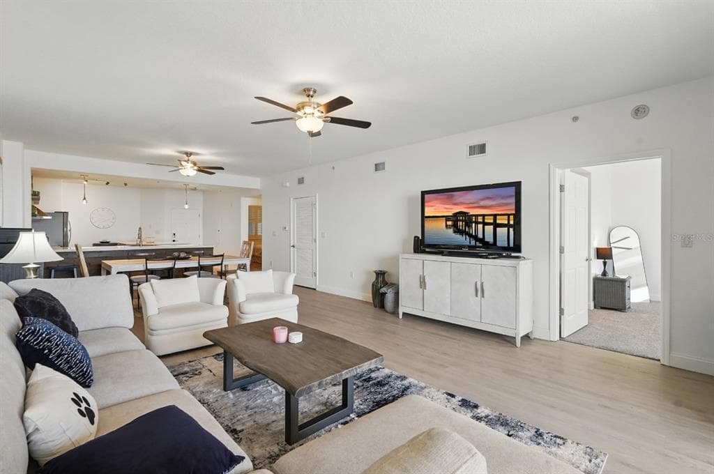 80 SURFVIEW DRIVE 511 photo 8