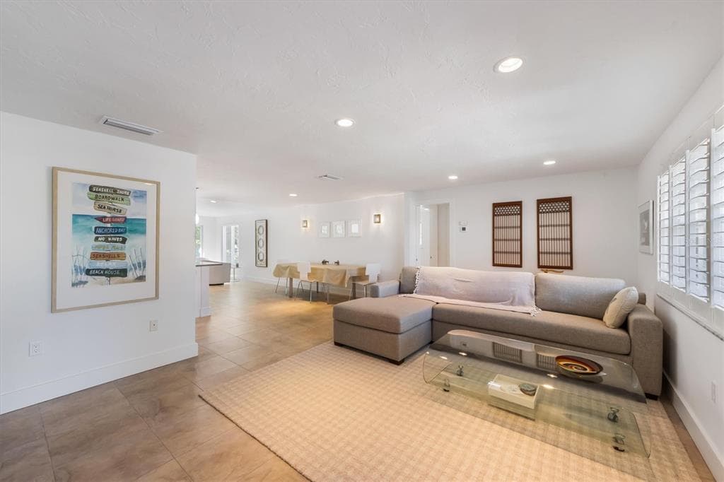 413 POINSETTIA ROAD 5