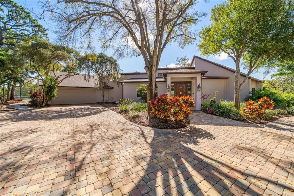 2402 PINE HAMMOCK 2