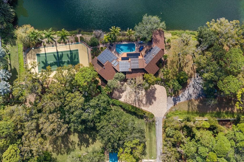 2402 PINE HAMMOCK 1