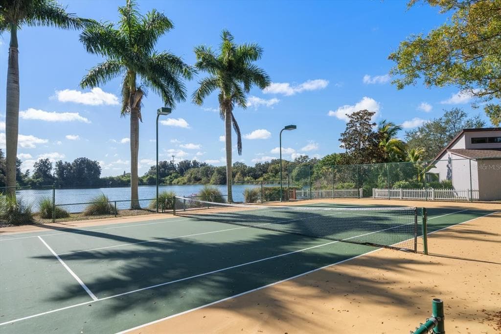 2402 PINE HAMMOCK 4