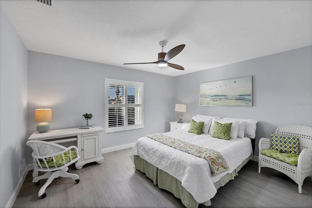 139 INLETS BOULEVARD 139 photo 20