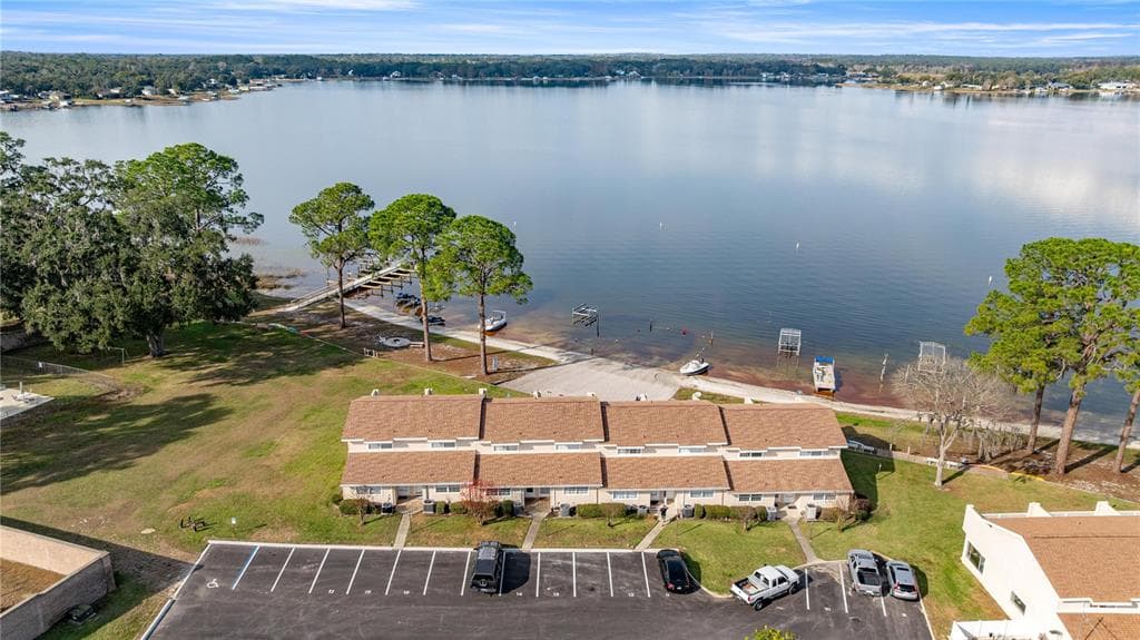 11001 SE SUNSET HARBOR ROAD #B14 1