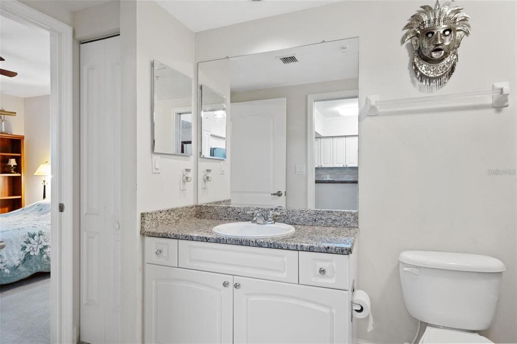 4516 SEAGULL DRIVE 614 photo 17