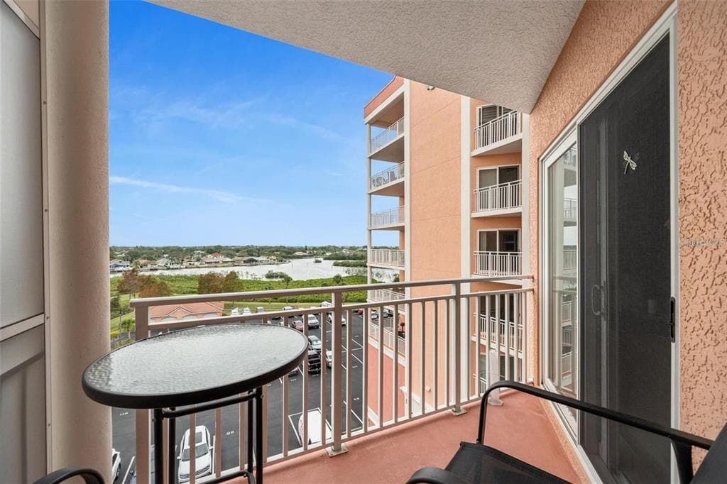 4516 SEAGULL DRIVE 614 photo 4