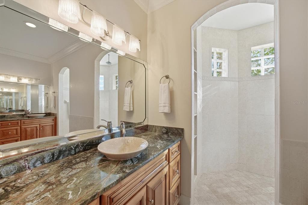 15140 ALSASK CIRCLE photo 18