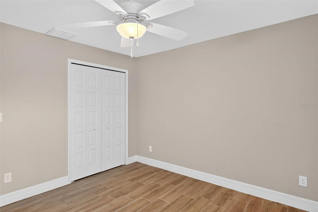 14464 FORT MYERS AVENUE photo 22