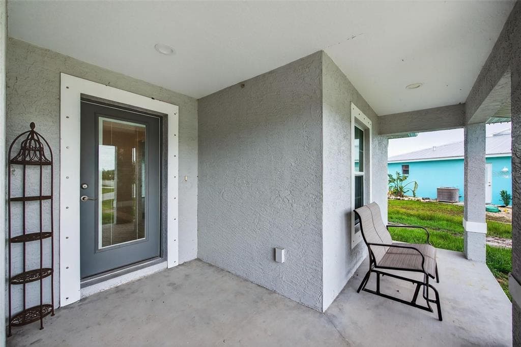 14464 FORT MYERS AVENUE photo 4