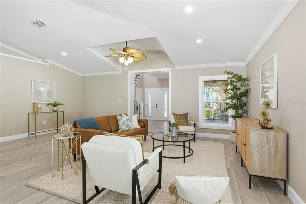 302 SHORE DRIVE photo 12