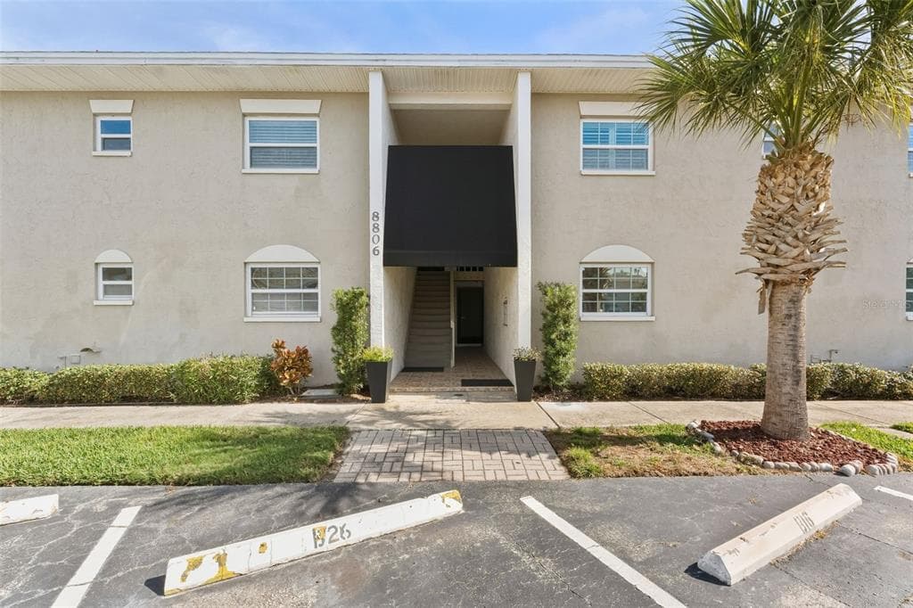 8806 BAY POINTE DRIVE 206 photo 8