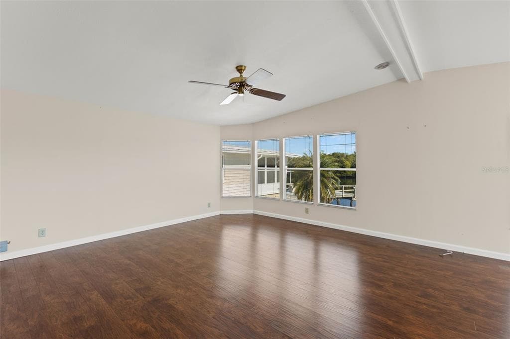 7113 MOUNT PINEY ROAD NE #719 5