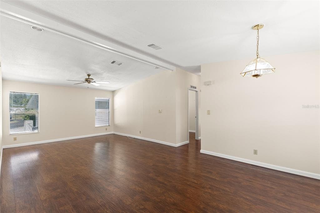 7113 MOUNT PINEY ROAD NE 719 photo 18