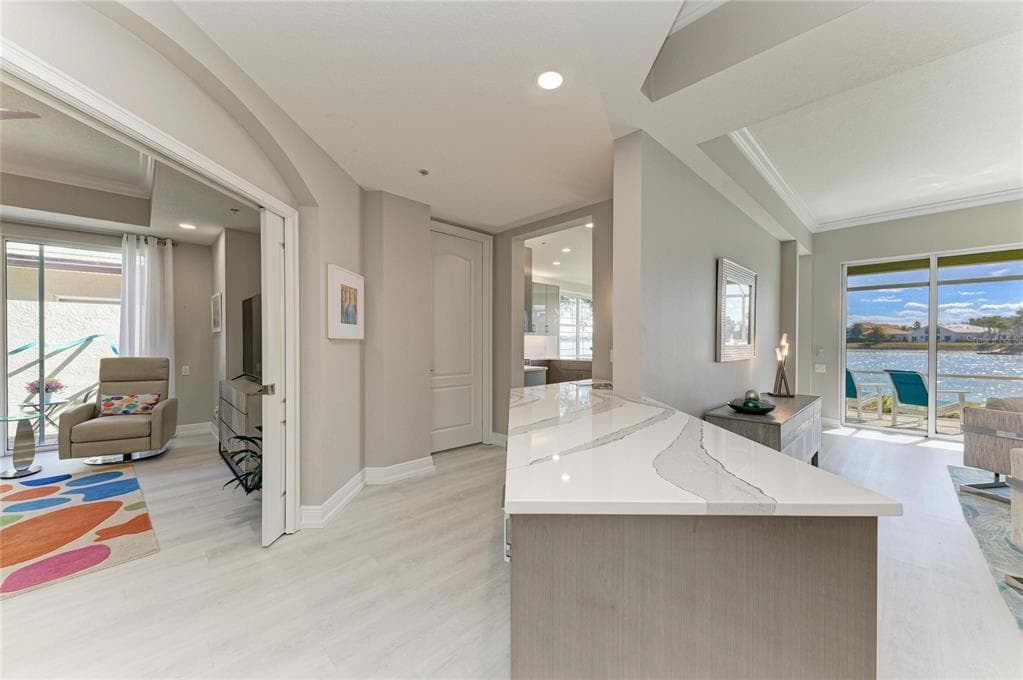 6527 MOORINGS POINT CIRCLE 101 photo 16