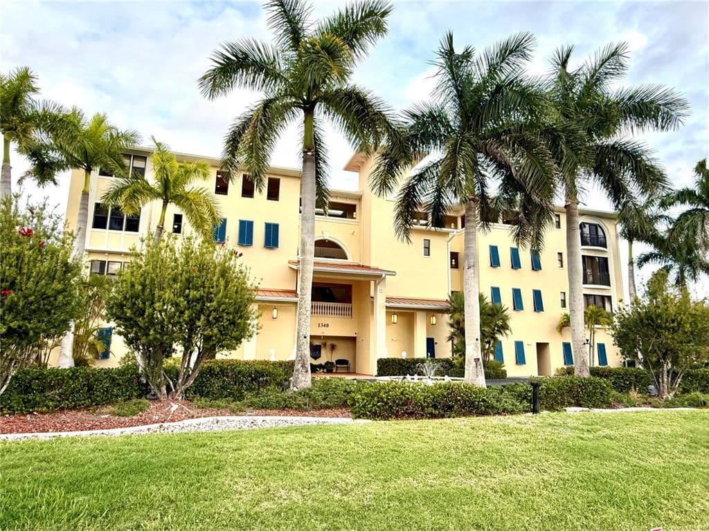 1340 ROCK DOVE COURT #141 1