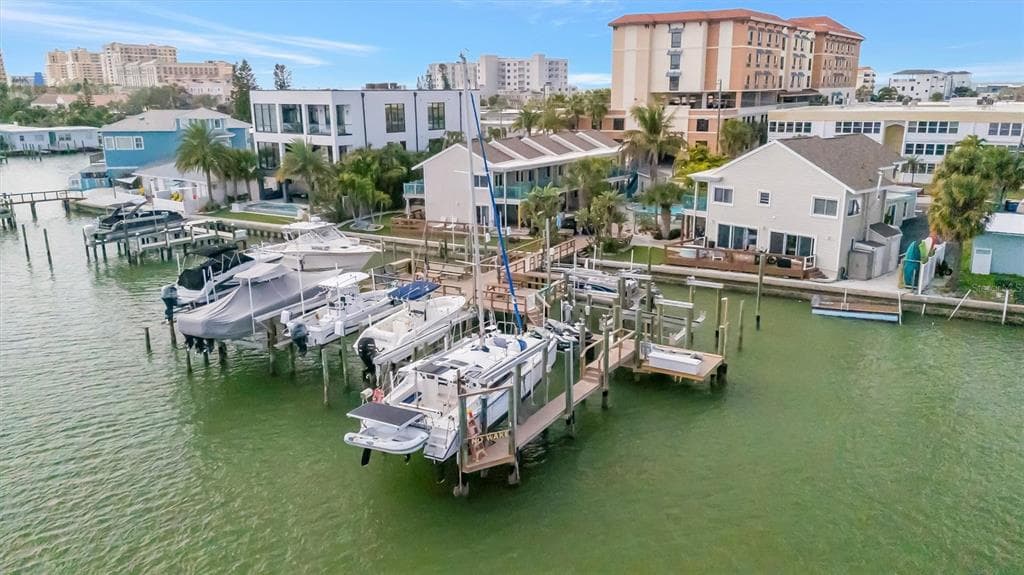 673 BAY ESPLANADE #204 5