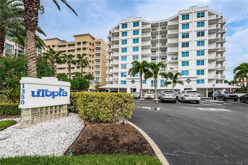 1350 GULF BOULEVARD 703 photo 1