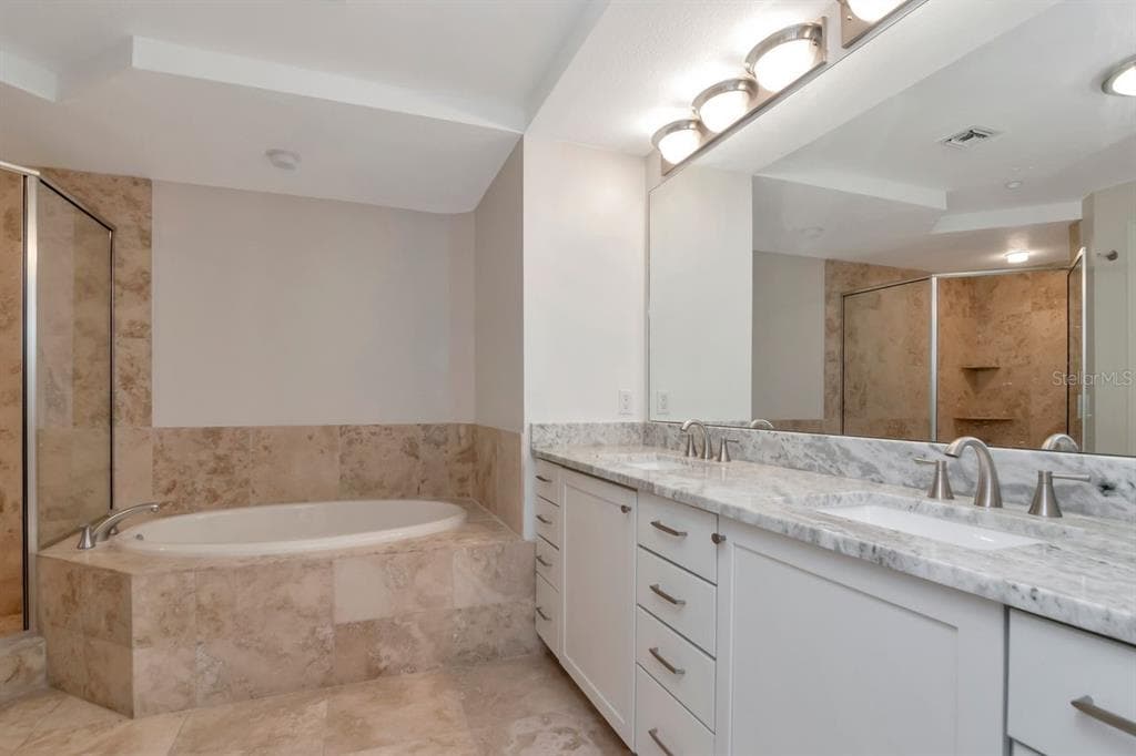 1350 GULF BOULEVARD 703 photo 15