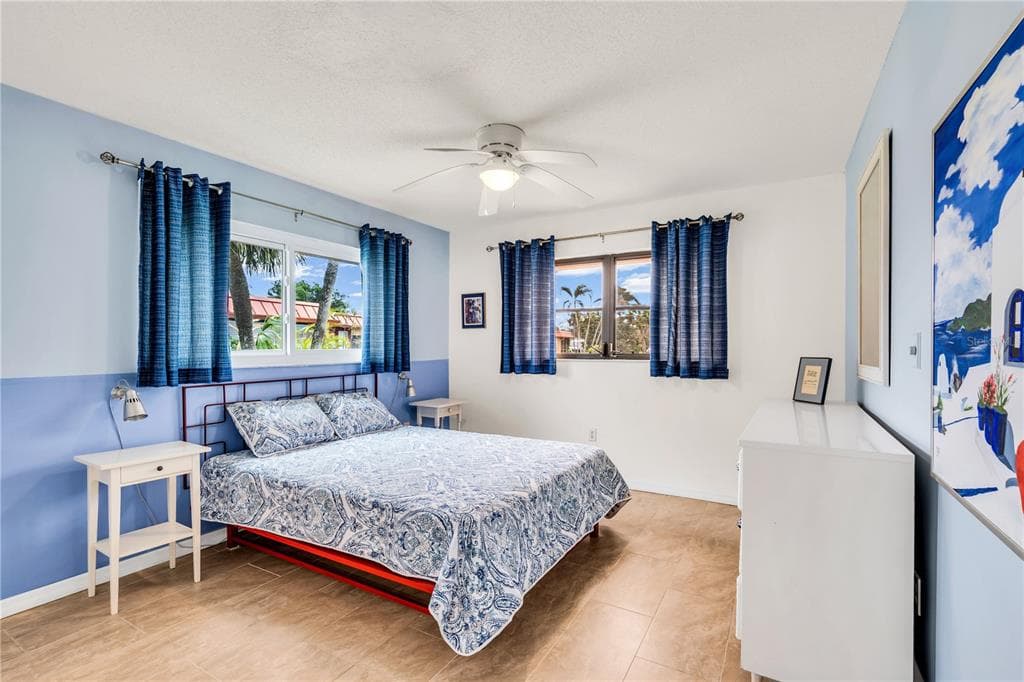 3866 CATALINA DRIVE photo 23
