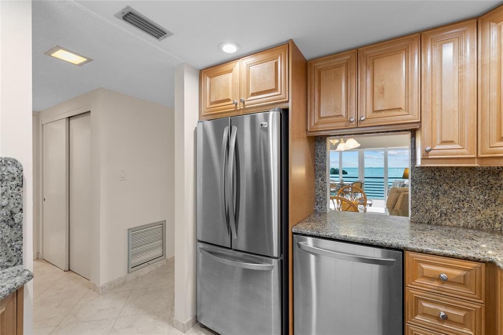 4310 FALMOUTH DRIVE 304 photo 13