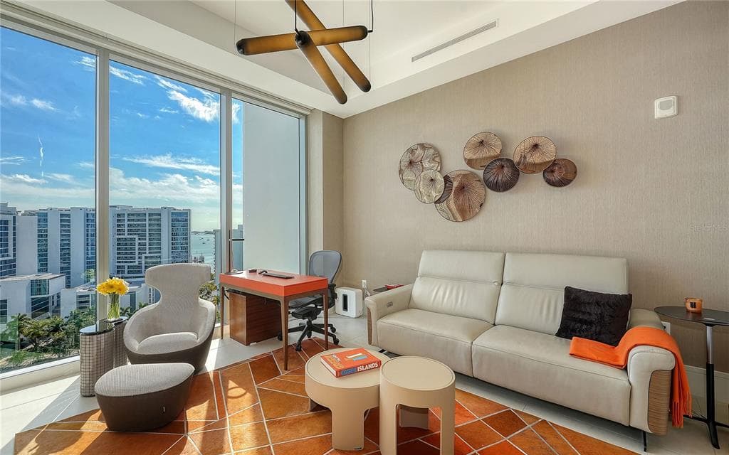 401 QUAY COMMONS 1501 photo 8