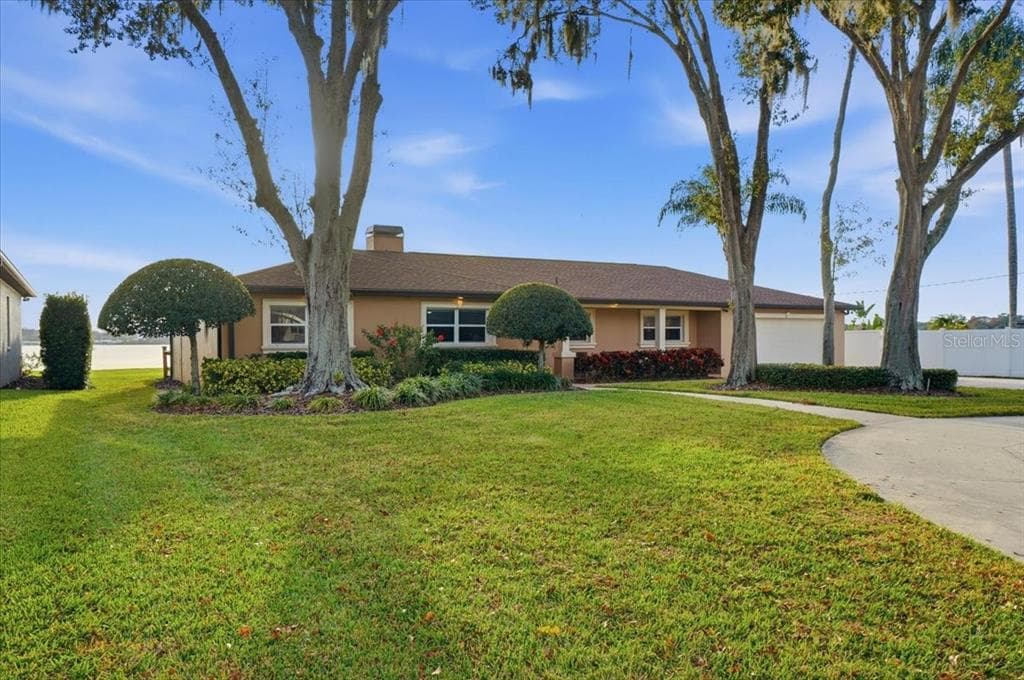 5530 DRIFTWOOD DRIVE 2