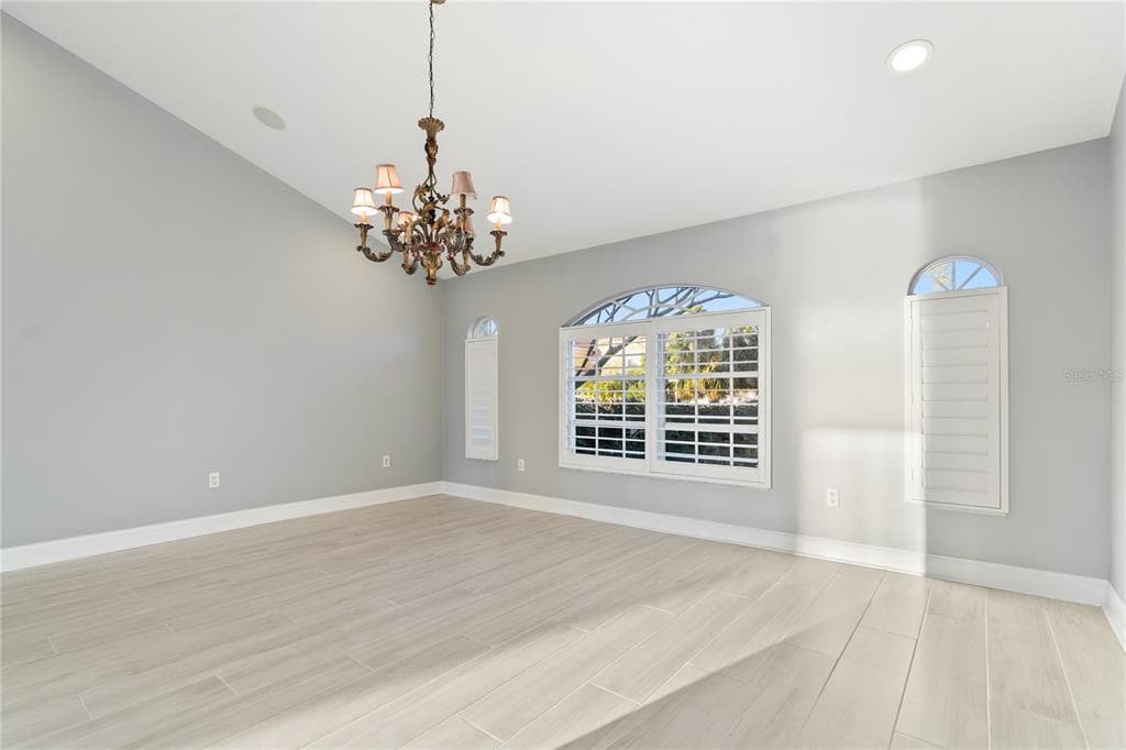 482 HERMOSITA DRIVE photo 25