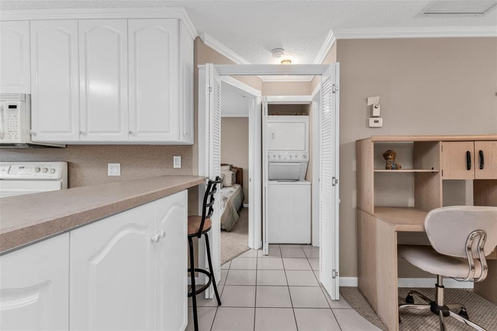 25100 SANDHILL BOULEVARD 201 photo 9