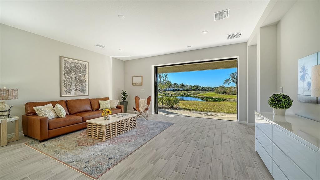 15312 SHADY PALMS LANE photo 3