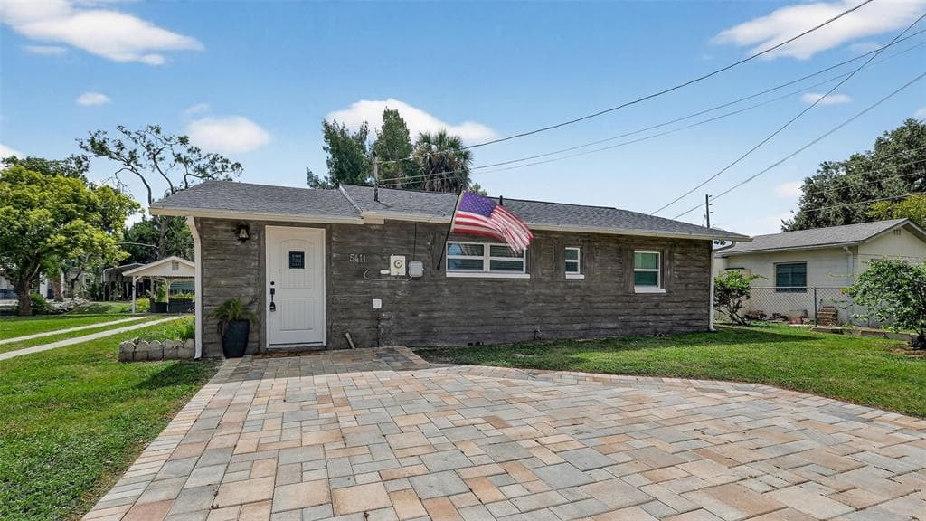 5411 TEAL DRIVE photo 10