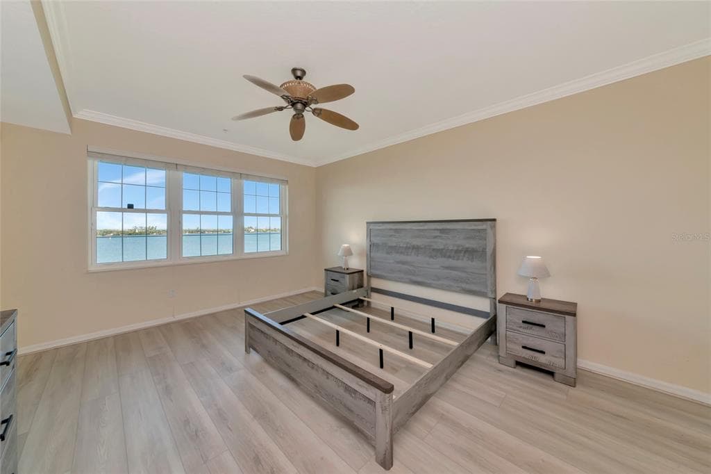 242 HIDDEN BAY DRIVE 602 photo 12