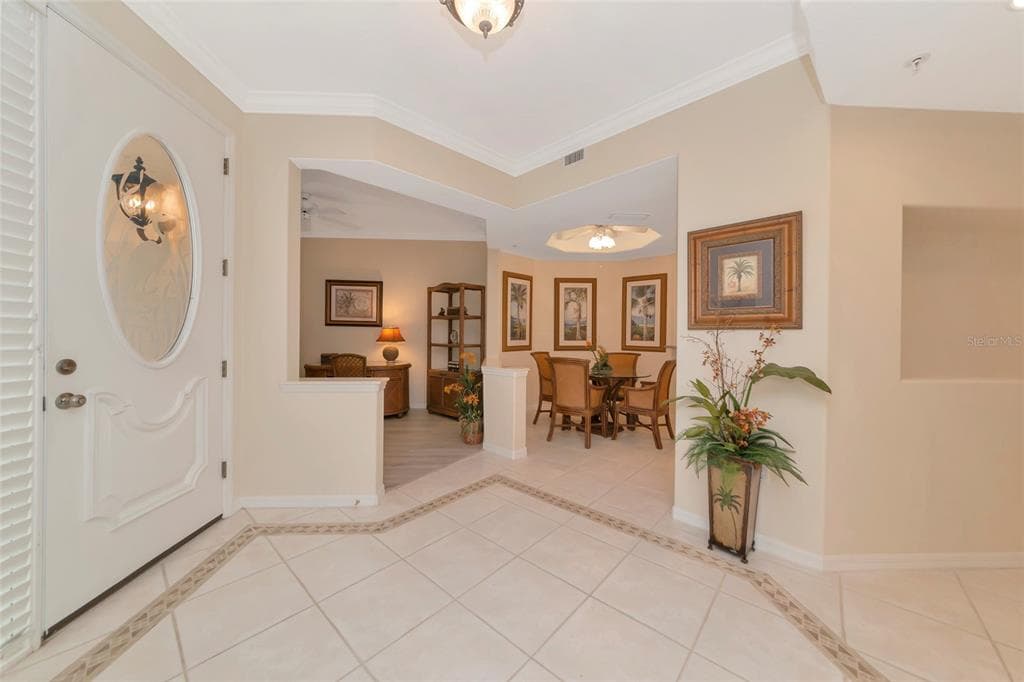 242 HIDDEN BAY DRIVE 602 photo 20