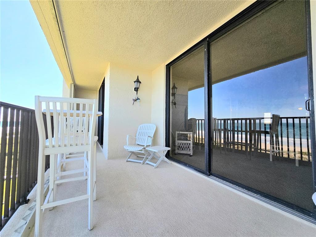 1890 N ATLANTIC AVENUE 604 photo 4