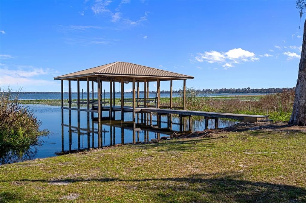 4300 TIMBERLANE ROAD 3